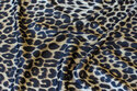 Halvblank polyesterjersey i leopardmønster