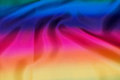 Polyestersatin i klare regnbuefarver