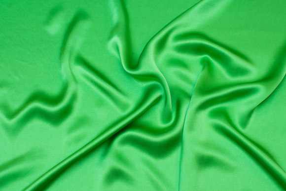Sandvasket græsgrøn silke