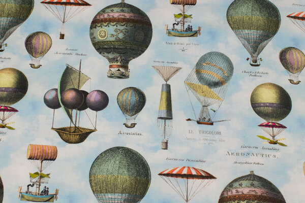 Mellemsvær, himmelblå bomuld med luftballoner