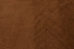 Bredriflet strækfløjl i choko-brun
